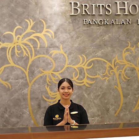 Brits Hotel 庞卡兰布翁 外观 照片