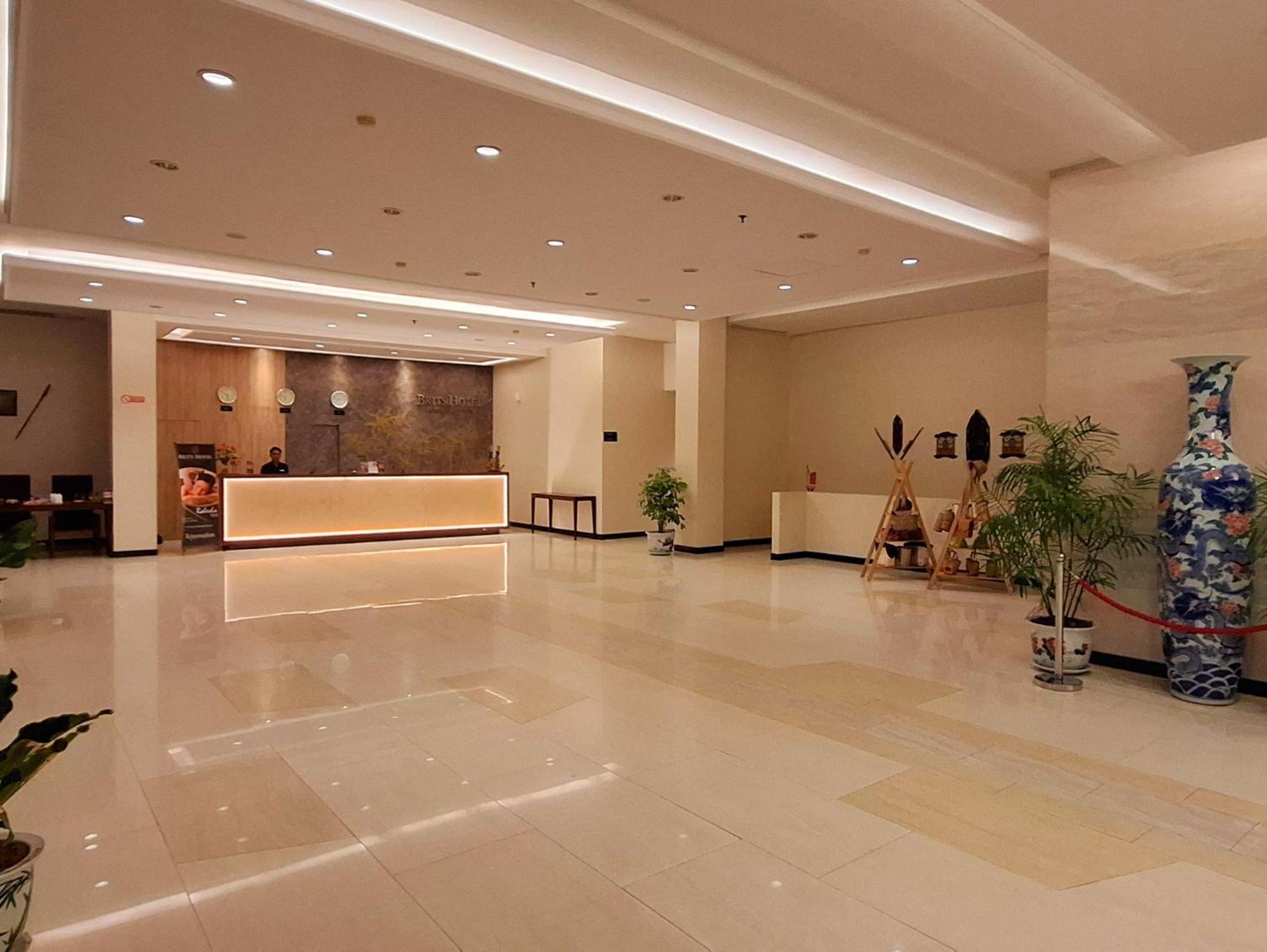 Brits Hotel 庞卡兰布翁 外观 照片