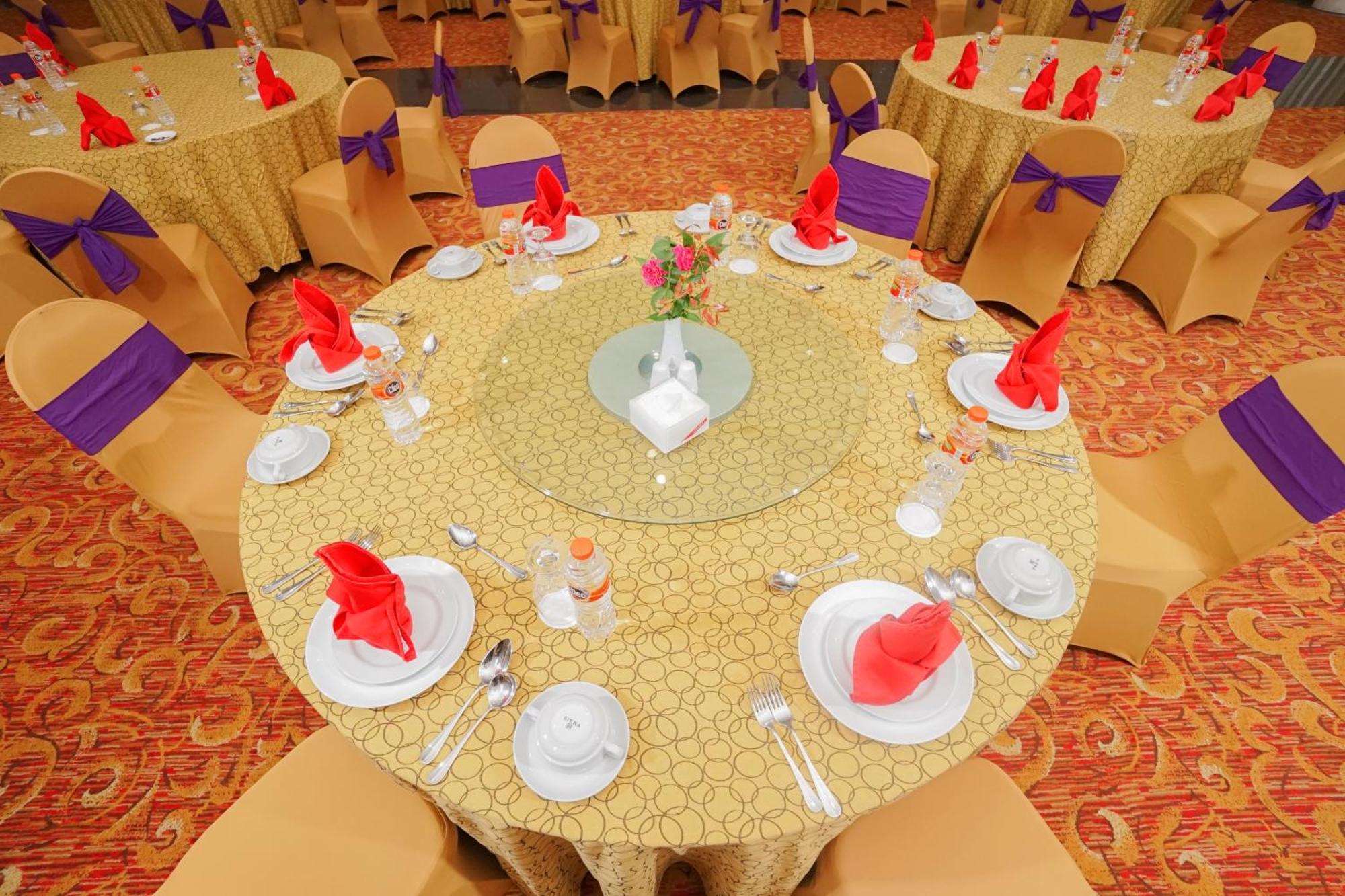 Brits Hotel 庞卡兰布翁 外观 照片